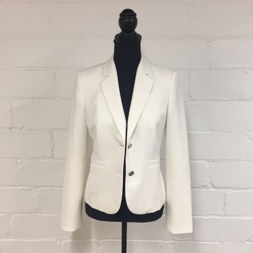Calvin Klein 2-Button Blazer in Ivory